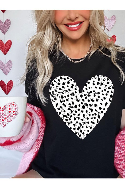 Heart Short Sleeve Graphic T