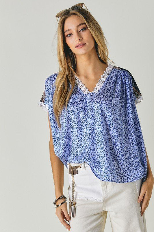 PRINTED LACE V NECK SHORT SLEEVE LOOSE TOP